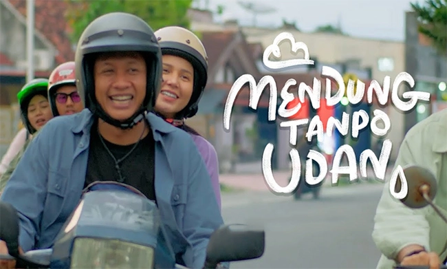 mendung tanpo udan